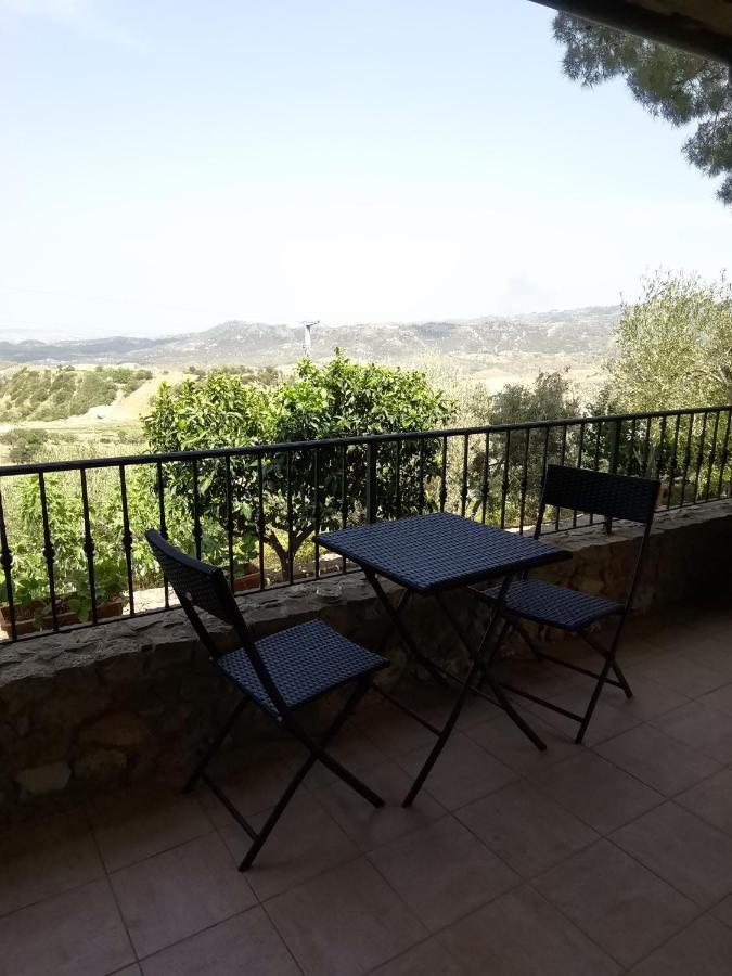 B&B Borgo Bellavista Αγία Σεβερίνα Εξωτερικό φωτογραφία